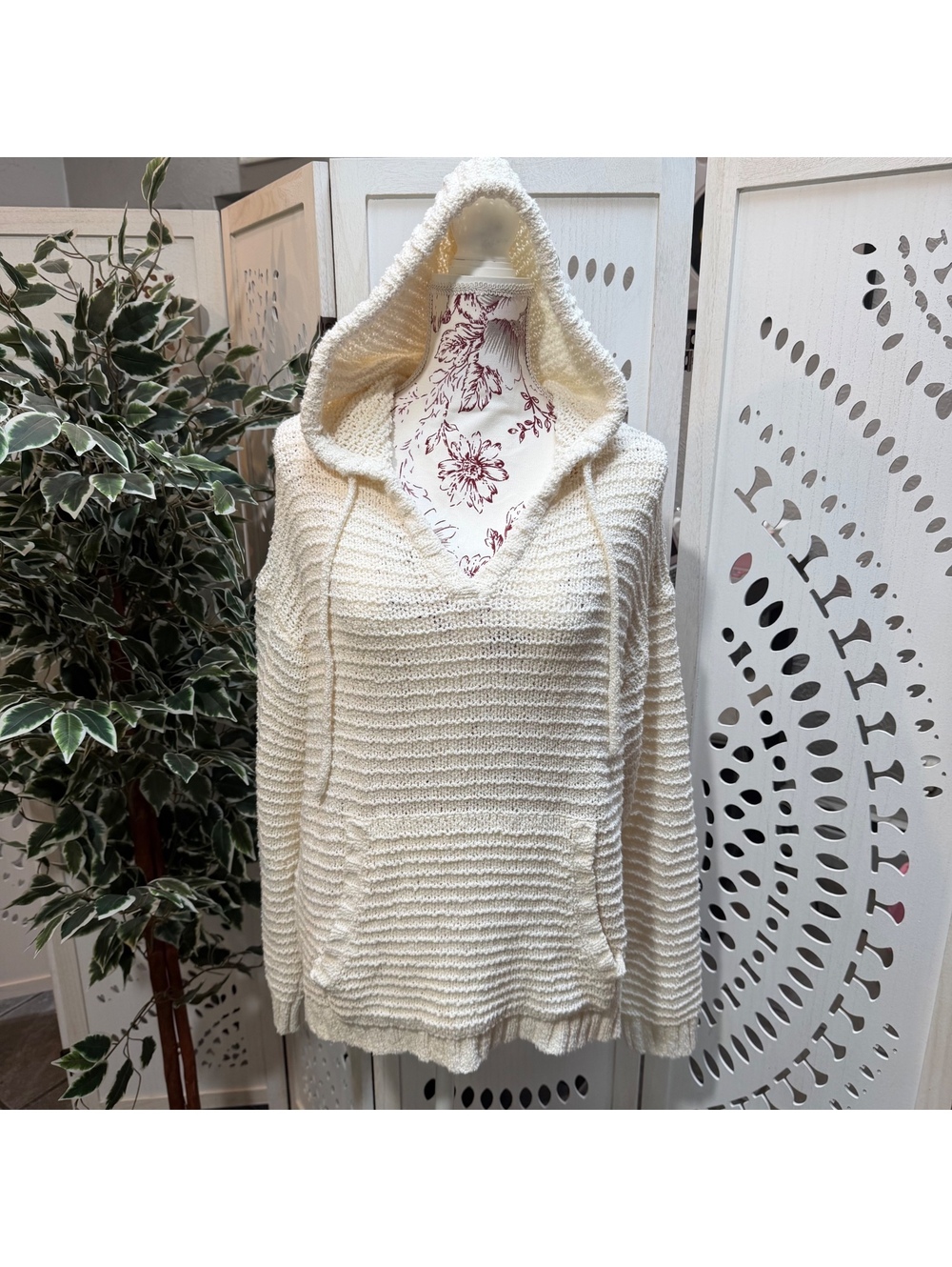 Rip Curl Cream Chunky Knit Hooded Sweater Size Large